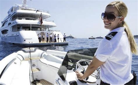 Yacht Crew Training – Sea School Costa Blanca