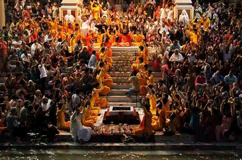 Parmarth Niketan Ganga Aarti: Ganga Aarti Location - Rishikesh Day Tour