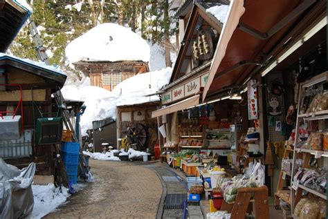 Nagano’s Not-So-Secret Hot Spring Ski Village, Nozawa Onsen | Day-use Hot Springs | Hot Springs ...