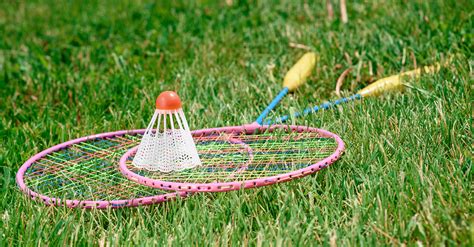 10 Fun Family Lawn Games for Summer | Century 21®