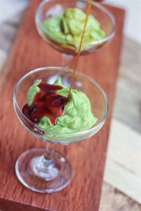 Vegan Avocado Mousse - Maya Kitchenette