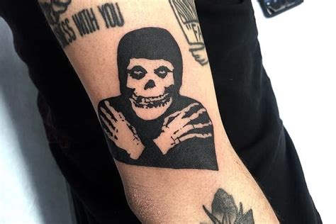 Top more than 70 danzig skull tattoo - in.eteachers