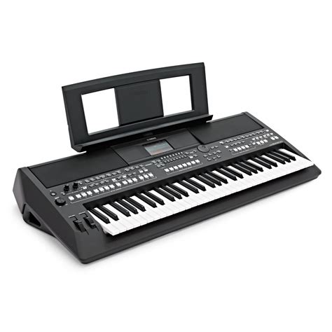 Yamaha PSR SX600 Digital Arranger Keyboard at Gear4music