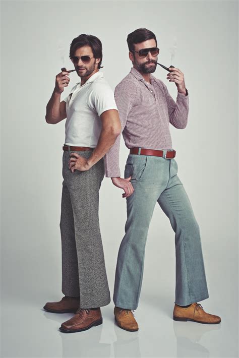 '70s Fashion for Men: Iconic Outfits & Style 70s Fashion Men, Bold Fashion, Disco Look, 70s Men ...