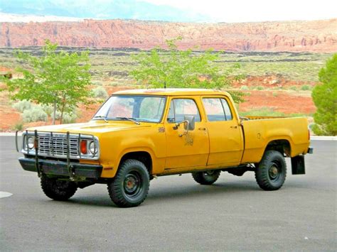 Road-Ready! 1978 Dodge Power Wagon W200 Crew Cab | Barn Finds