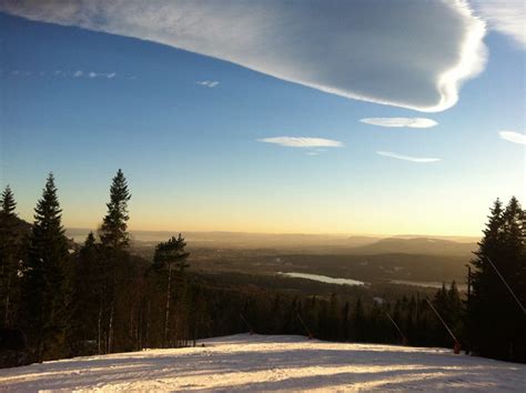 Review of Oslo Winterpark snowboarding in Norway