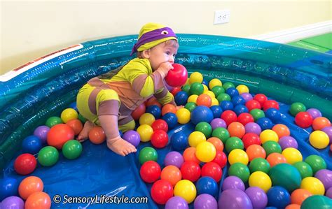 Month 8: Top 10 Sensory Activities for your 8 month old baby » Sensory Lifestyle