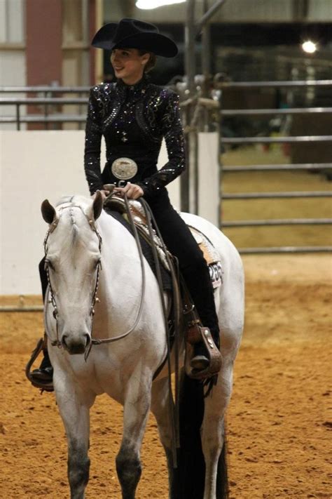 Horse Show Style | Western pleasure horses, Horse show clothes, Show horses