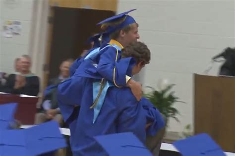 HS Student Trolls LeBron James with Cramp Moment During Graduation ...