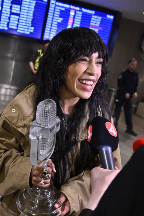 Swedish Eurovision winner Loreen returns home, performs winning power ballad 'Tattoo ...