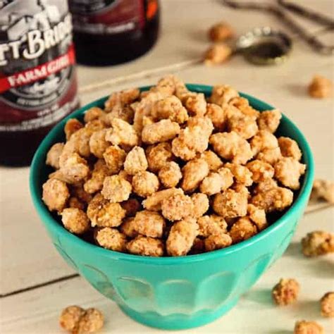 Easy Homemade Beer Nuts | A Farmgirl's Dabbles