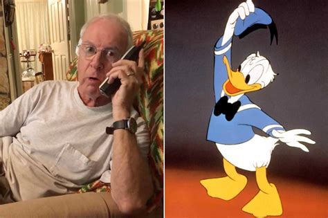 Man Flips The Script On Telemarketers With Donald Duck Voice