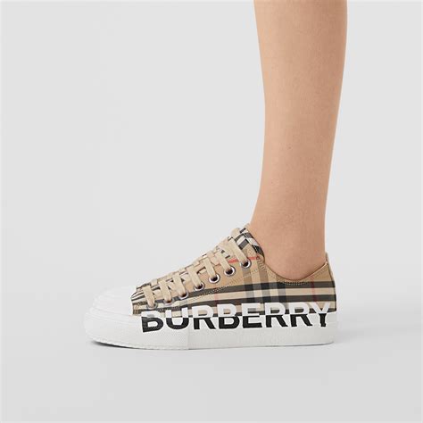 Logo Print Vintage Check Cotton Sneakers in Archive Beige - Women ...