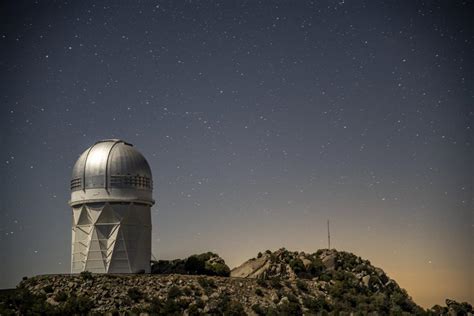 The Mayall Telescope at Kitt P [IMAGE] | EurekAlert! Science News Releases