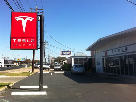 evTD: Tesla Service Center