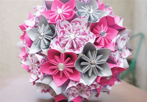 Wer seine Origami-Künste erweitern will, greift gerne zum "Kusudama ...