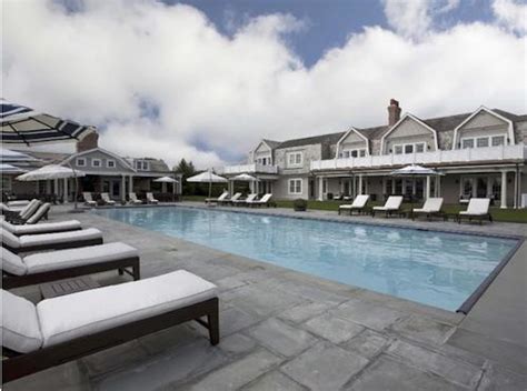 Southampton Mansion Perfect for a Labor Day Bash | Trulia