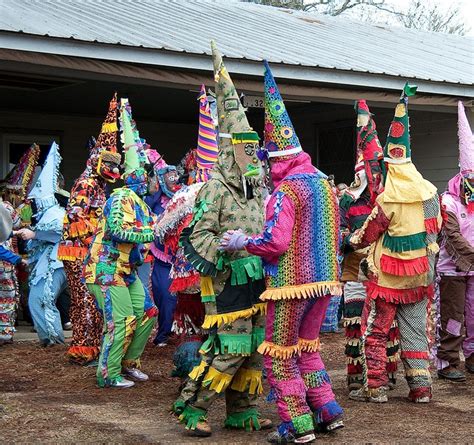 1526 best images about Mardi Gras in Louisiana on Pinterest | Blue dog, Mardi gras masks and ...