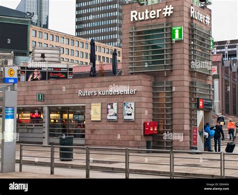 Jernbanetorget oslo norway ruter public hi-res stock photography and images - Alamy