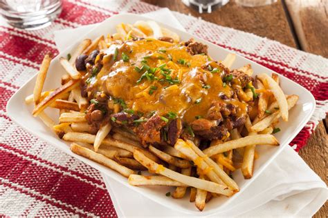 Chili Cheese Fries - Oliver's Markets