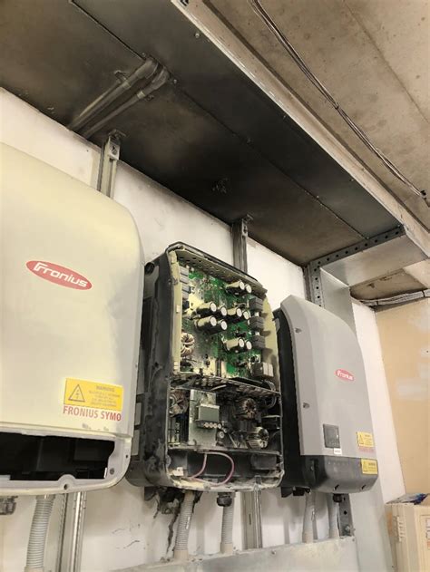 Solar Inverter Manufactures Maintenance Tips | Industrias Services Group