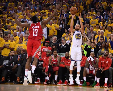 Steph Curry vs James Harden: Who's the best guard in the NBA?