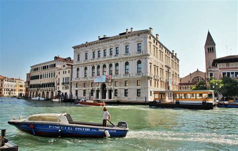 Palazzo Grassi (Venice) - 2021 All You Need to Know BEFORE You Go (with Photos) - Tripadvisor