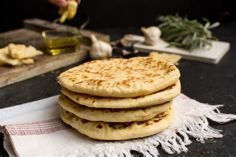 Homemade Pita Bread: fluffy, easy and so delicious