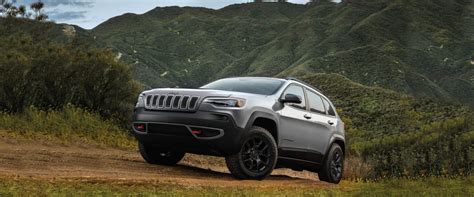 2020 Jeep Compass Trailhawk - Foto Kolekcija