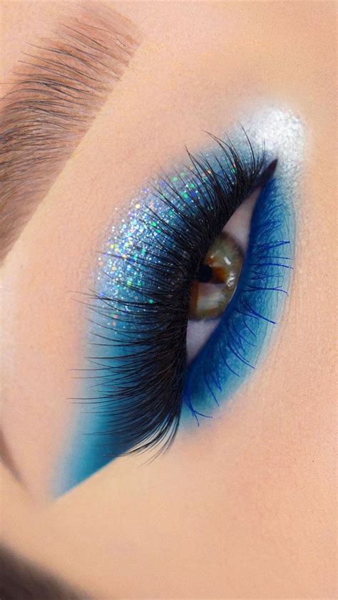 Blue Sparkly Eye Makeup Look Tutorial For Christmas: An immersive guide ...