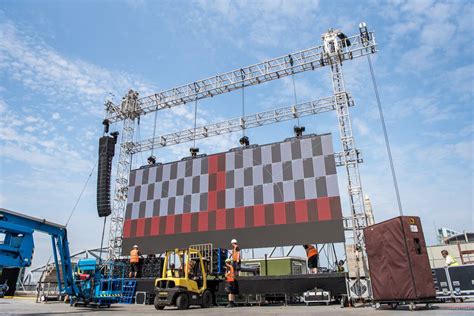 4.81mm Stage Led Display Screen Rental Background High Refresh Rate ...