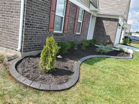 Concrete Landscape Curbing Services - Landscape Curbing | Louisville KY