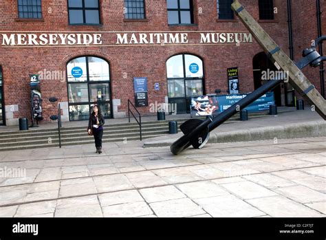 Merseyside maritime museum hi-res stock photography and images - Alamy