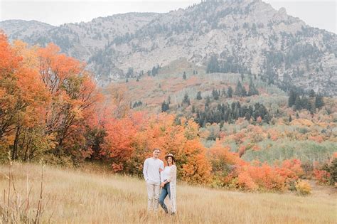 Squaw Peak Sunrise Photoshoot | The Hudak's - Tasha Rose