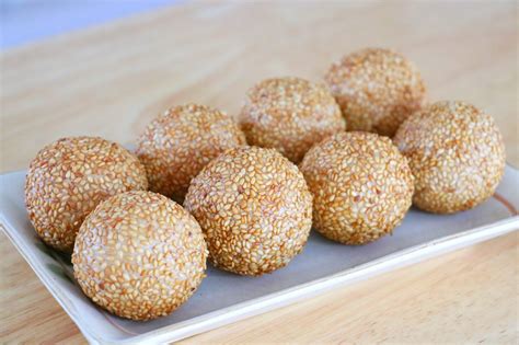 CiCi Li - The Yummiest Sesame Balls Recipe