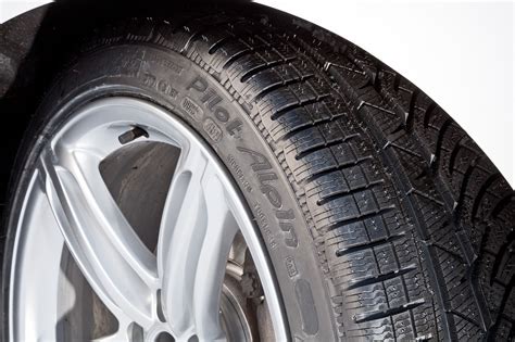 Michelin Pilot Alpin PA4 225/45R18 95V 7mm : Biete