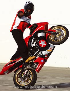 bikes wallpapers: bike stunts