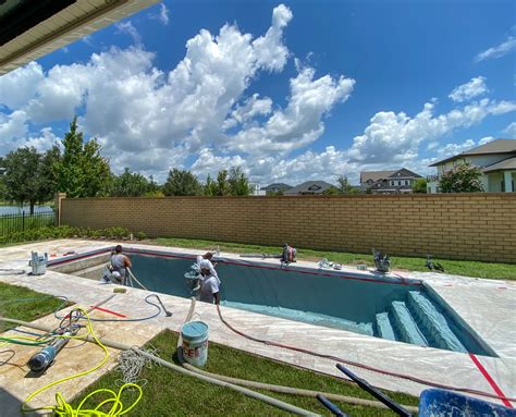 Southwest Florida Leads New Swimming Pool Construction in August | HBWeekly