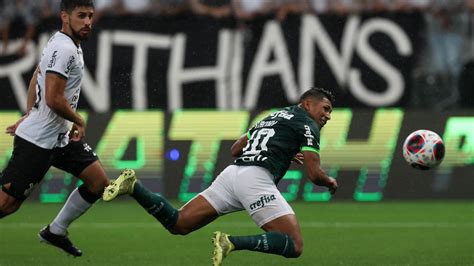 Palmeiras x Corinthians: quem venceu mais vezes o Dérbi? | Goal.com Brasil