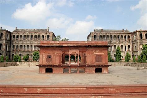 Red Fort, Delhi | The Red Fort built by Shah Jahan in 1638 a… | Flickr