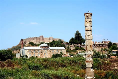 The Sacred Temple Of Artemis Turkey Wonder Of The Ancient World