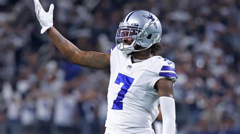 Cowboys' Trevon Diggs doesn't rule out playing with brother Stefon ...