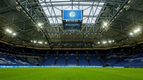 Die VELTINS-Arena - Das Stadion des FC Schalke 04 - Fußball