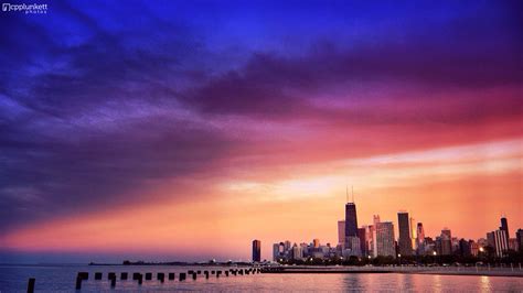 Sunset Sky Above Skyline From Fullerton Avenue Beach, Chicago ...