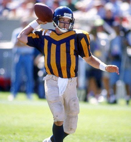 Worst NFL Throwbacks #2: 1994 Chicago Bears | Chicago sports teams, Nfl football players ...