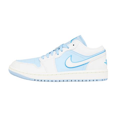 Nike Air Jordan 1 Low SE - Reverse Ice Blue | Points Streetwear Store ...