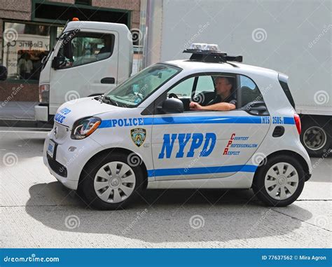 NYPD Smart Car editorial photography. Image of police - 77637562