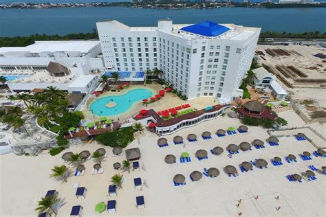 Sunset Royal Beach Resort Cancun | StayPromo | Stay Promo Cheap ...