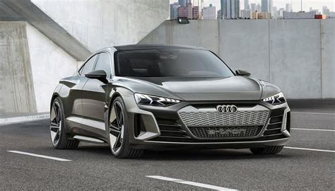 Audi e-tron GT Concept debuts at LA Auto Show 2018 - GaadiKey