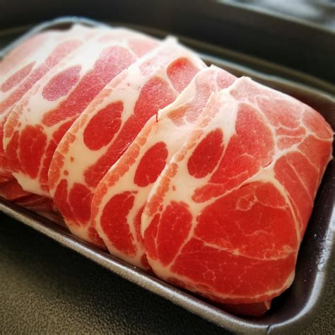 Sliced Pork Collar 목살(제육용) 4lb – Meat Box